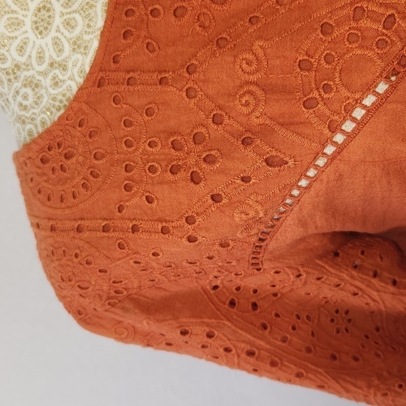 NAOO Nation AK Outiftters Women's Terracotta Eyelet Embroidered Boho Hobo Top S - Picture 4 of 13